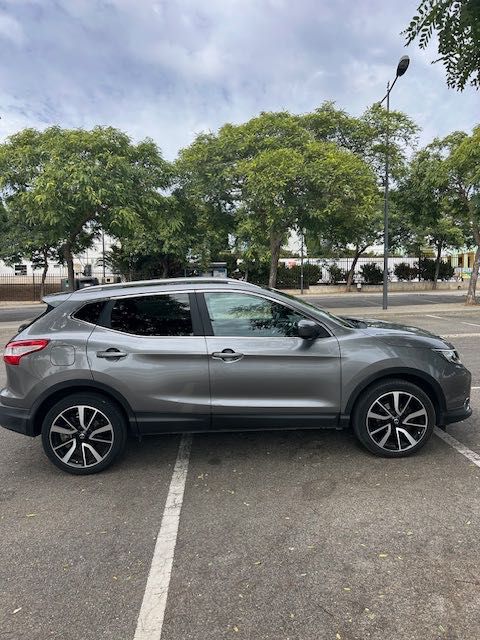 Nissan Qashqai 1.6dci Tekna October 2016,  88,400 km for sale Albufeira €14,950 — photo 4
