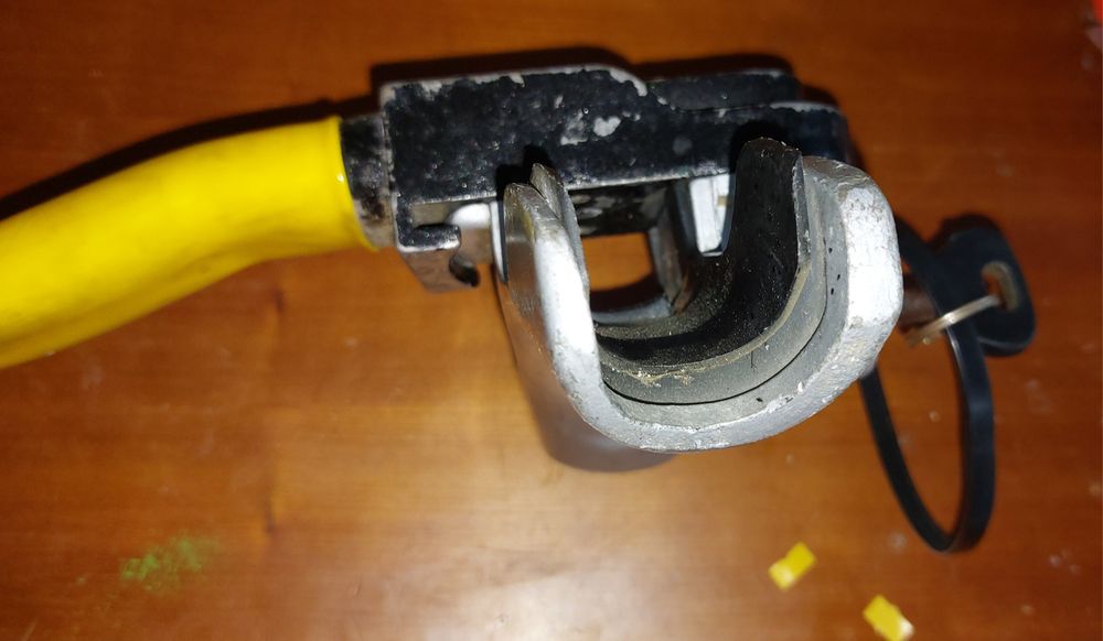 Kit anti-furto para volante | Maia