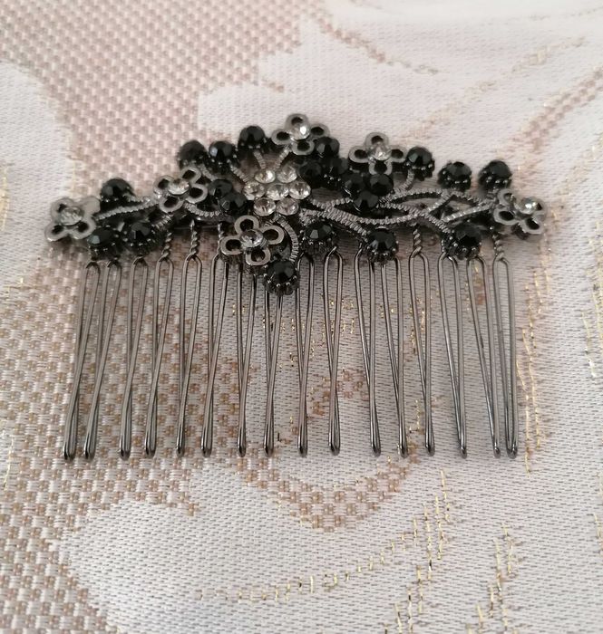 Красивое украшение на волосы прикраса для волосся заколка