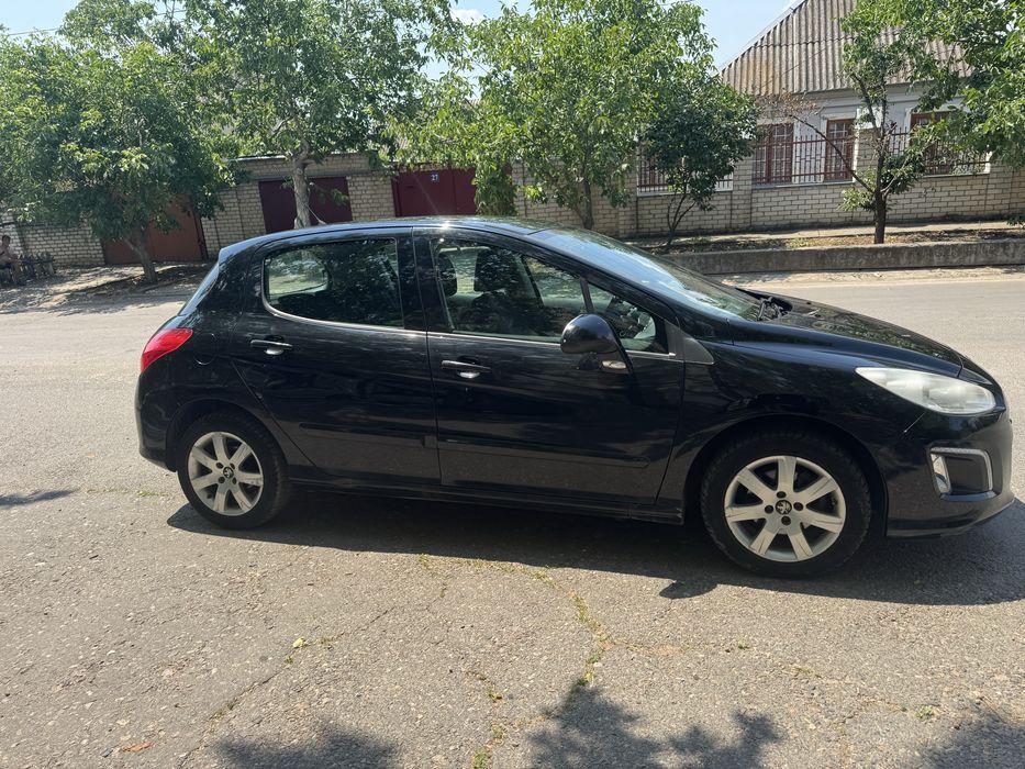 Peugeot 308 автомат