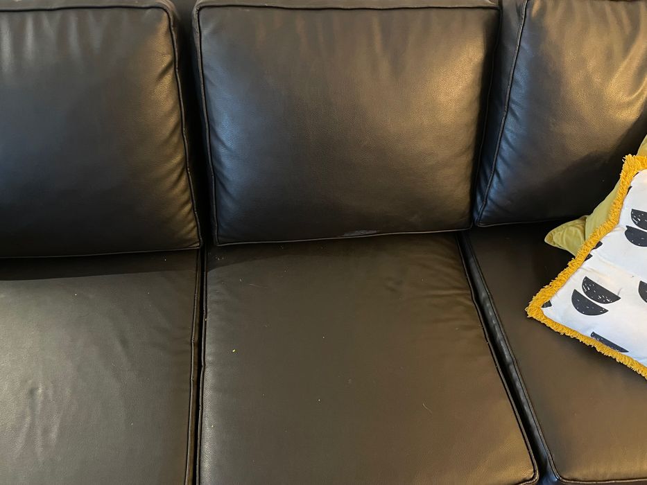 Sofá de couro 3 lugares