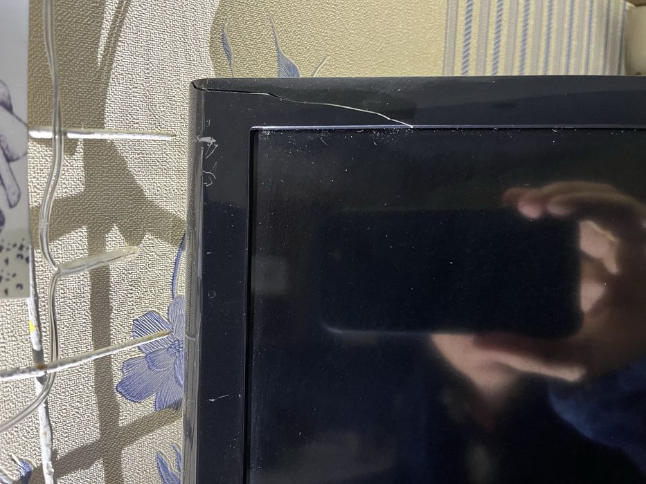 Телевизор Samsung 32 дюйма