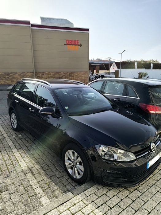 VW Golf Variant 1.6TDI Bluemotion Nacional