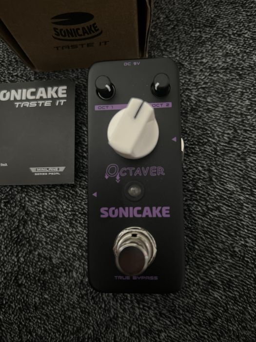 SONICAKE Octave Guitar Pedal