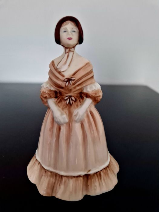 Figurka Coalport Hannah