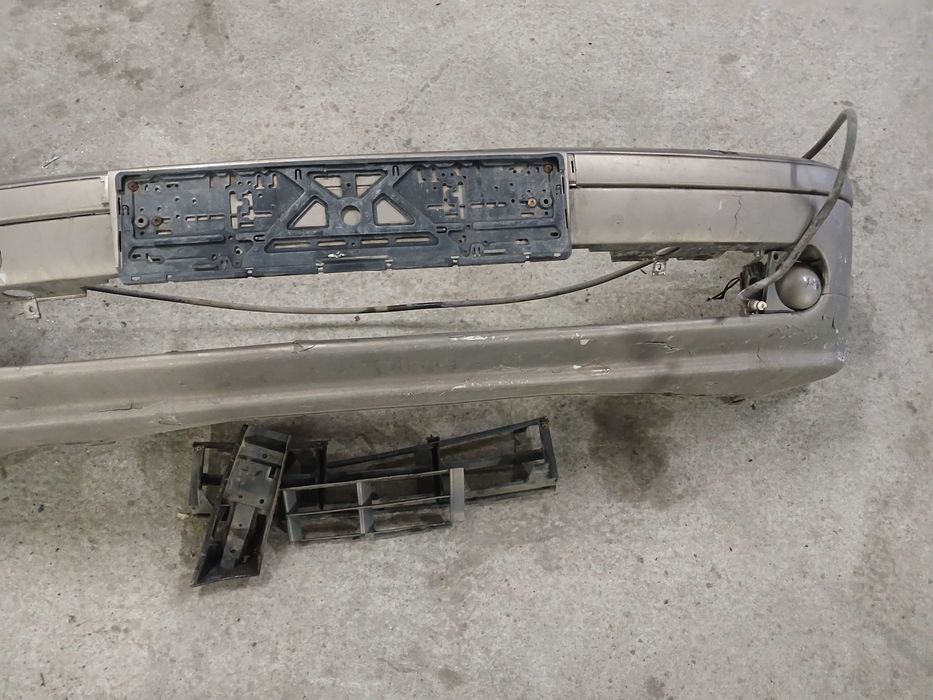 Бампер е39 оригінал