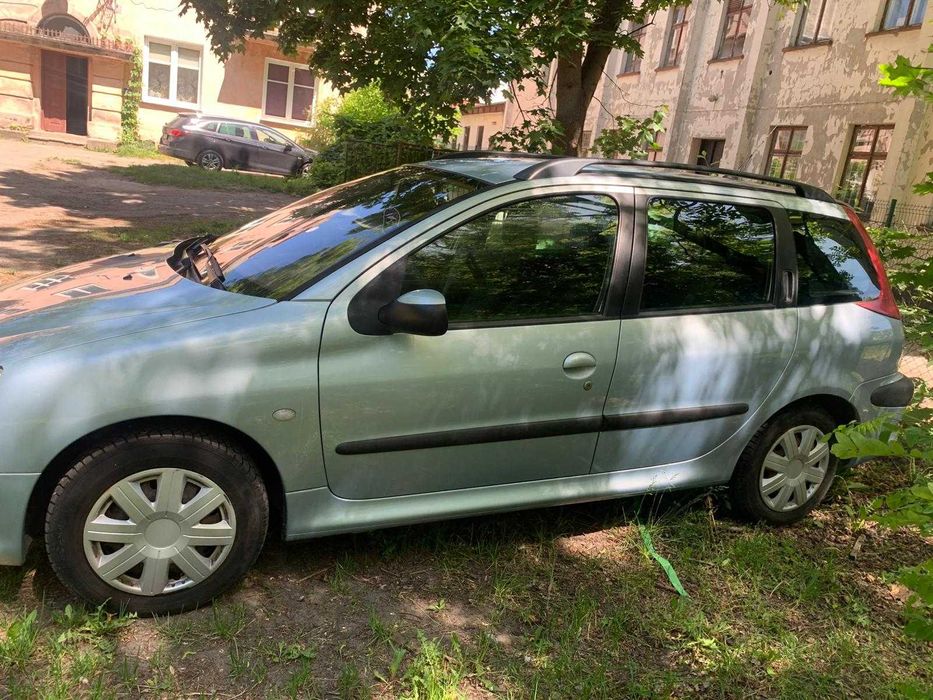 Sprzedam Peugeot 206