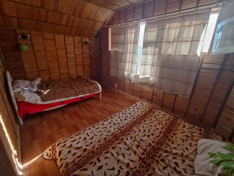 Аренда дома(дачі) зі всіма зручностями (з лазнею) подобово та довгостр