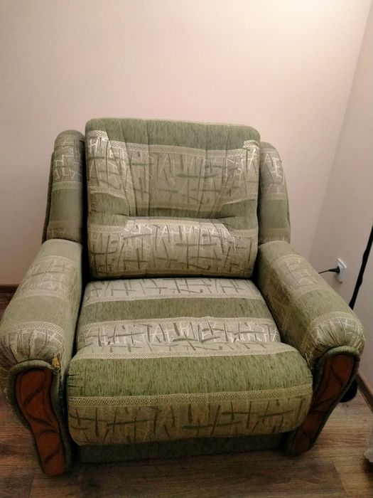 софа,крісло розкладне б/у