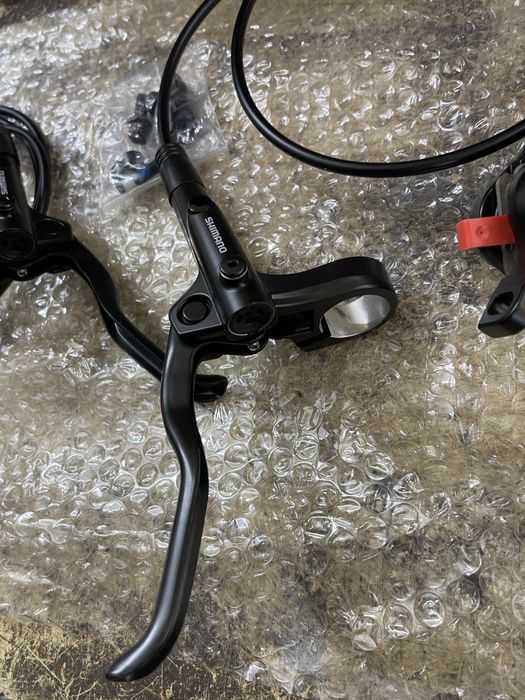 Гальма гідравлічні Shimano MT200 + диски