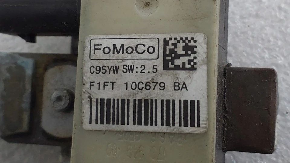 Terminal / cabo negativo da bateria FORD Focus III