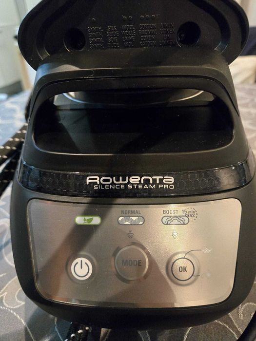 Ferro com Caldeira ROWENTA Silence Steam Pro