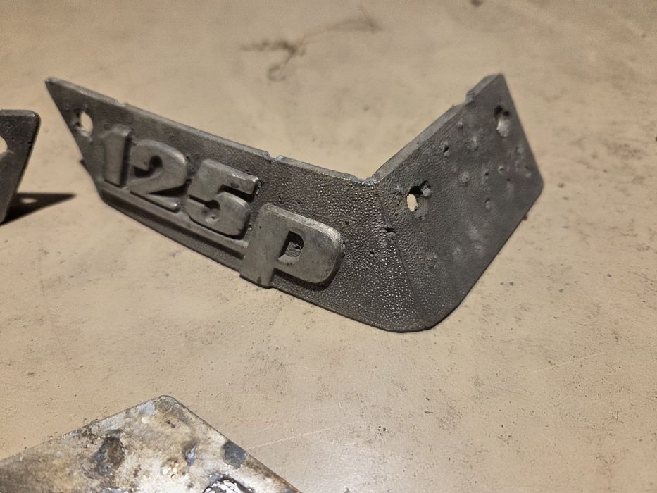 Emblemat fiat 125p kombi