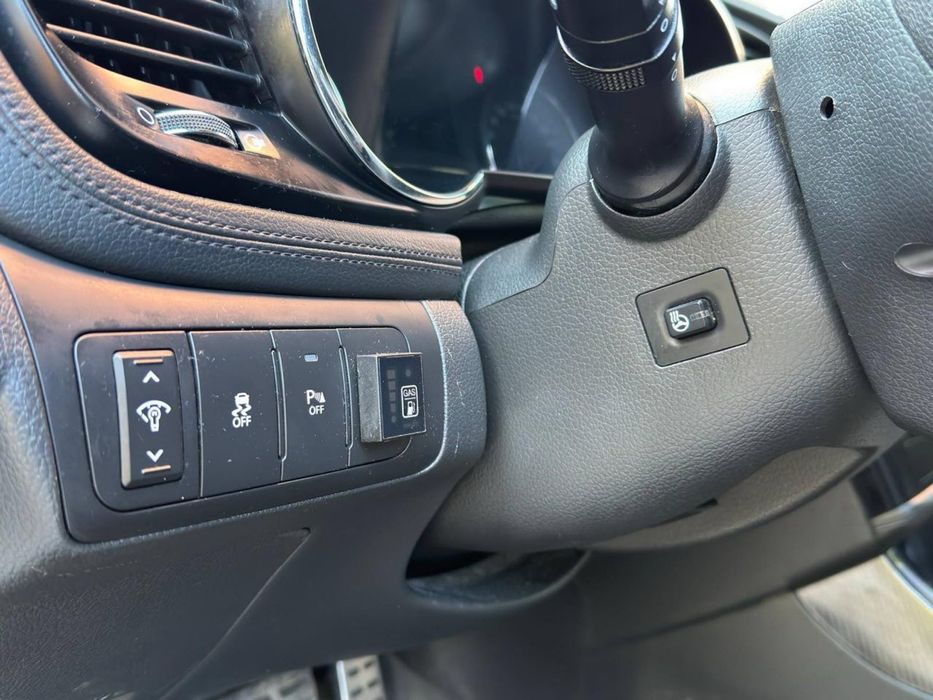 Автомобіль KIA Optima