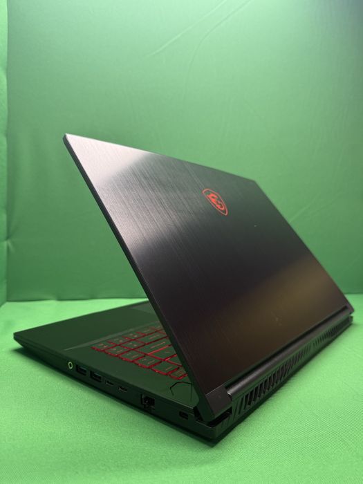 MSI GF65 Thin 10UE / i7-10750H / RTX 3060 / 16GB / 512Gb/ 144Hz