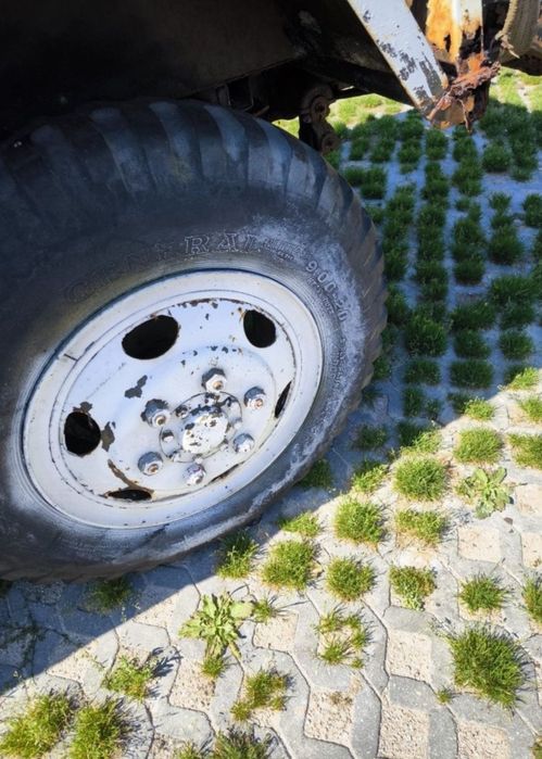 Reboque  pesado militar ideal para Unimog ou trator