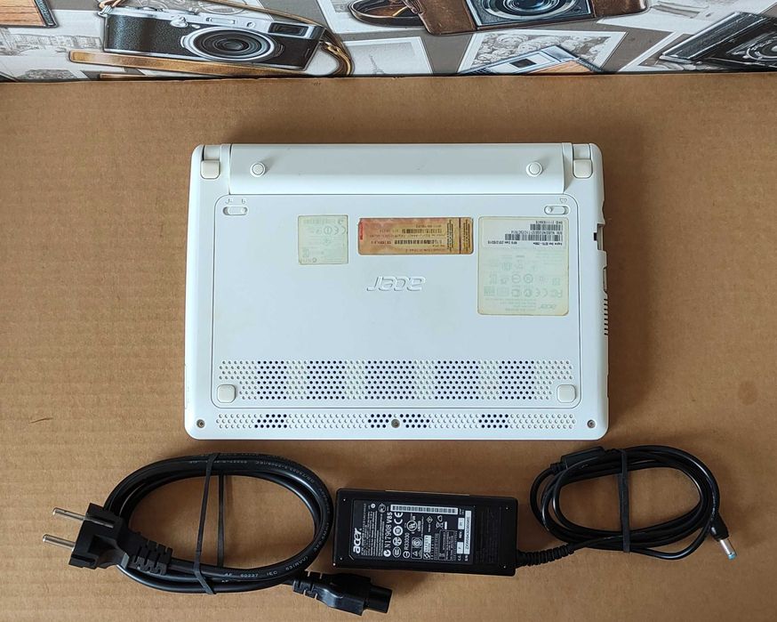 Швидкий нетбук Acer_Потужний Intel (4 ядра)_4 ГБ_320 ГБ_АКБ 5-6 годин.