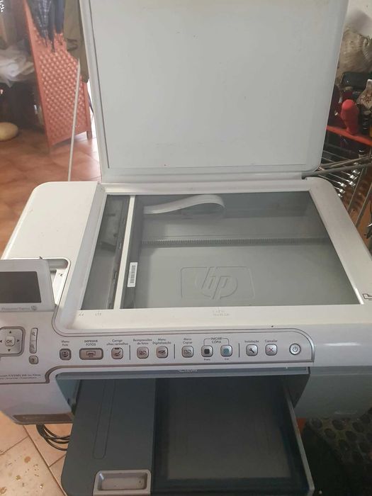 Impressora HP a funcionar