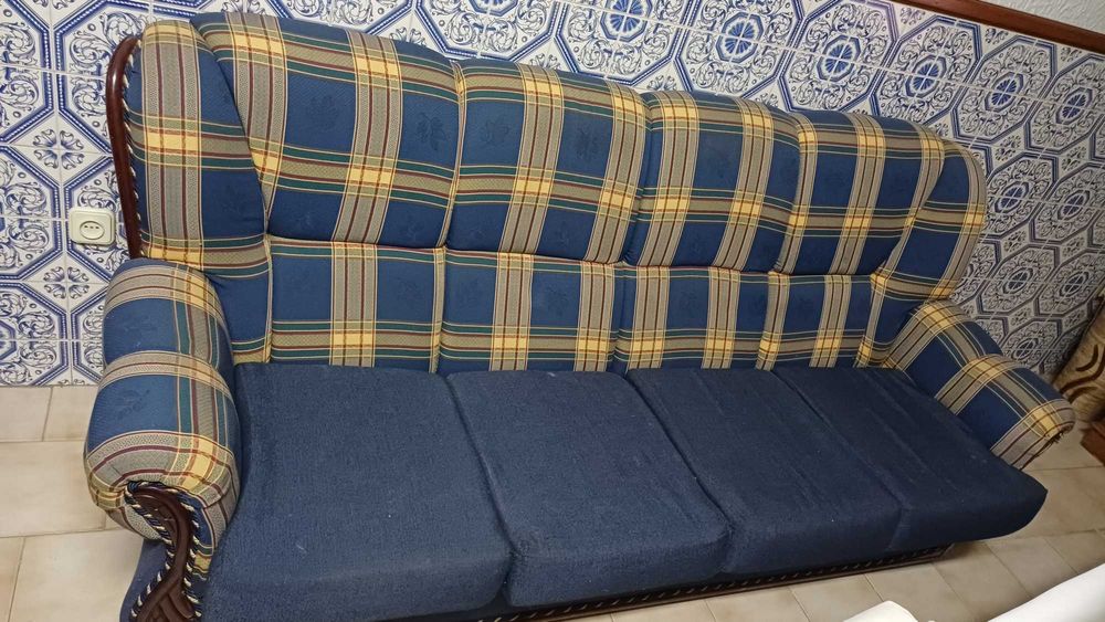 Sofá grande usado