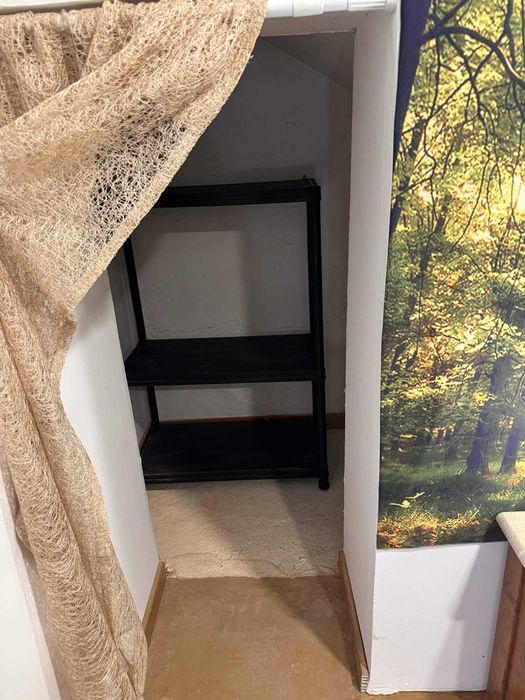 Arrenda-se Studio na Rua de Costa Cabral (Areosa) – Pronto a habitar
