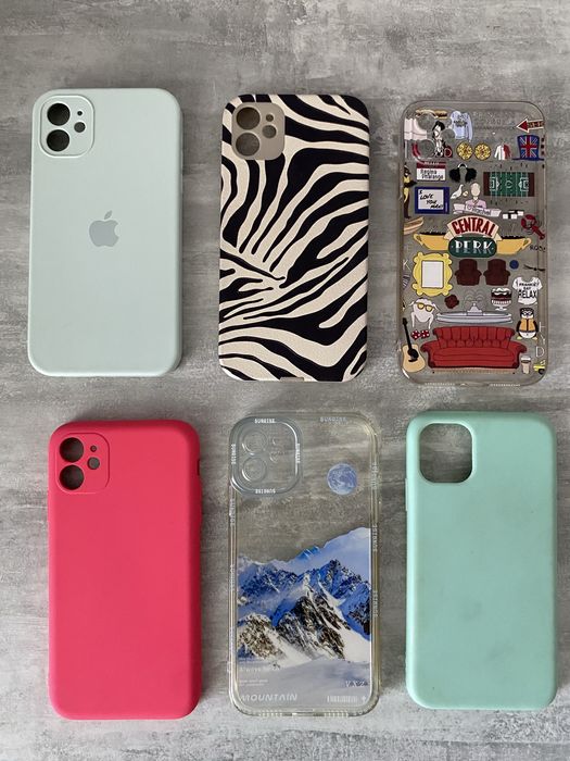 Чохли на айфон 11