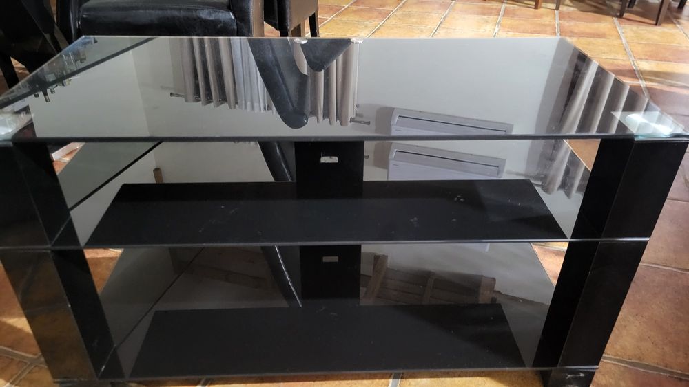 Móvel de tv praticamente