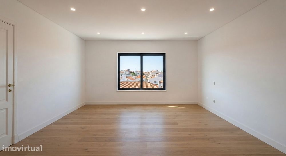 T2 com 90m², localização privilegiada no Montijo