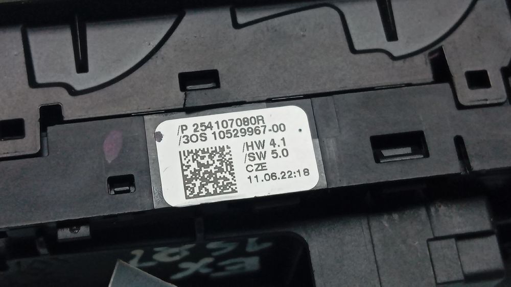 Comando / botão / interruptor vidros frente esquerdo RENAULT Captur II
