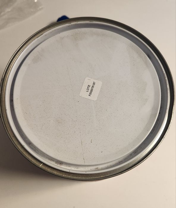 Robbialac Esmalte Sintético para madeira e metal