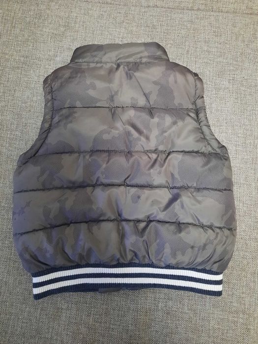 Продам жилетку на хлопчика