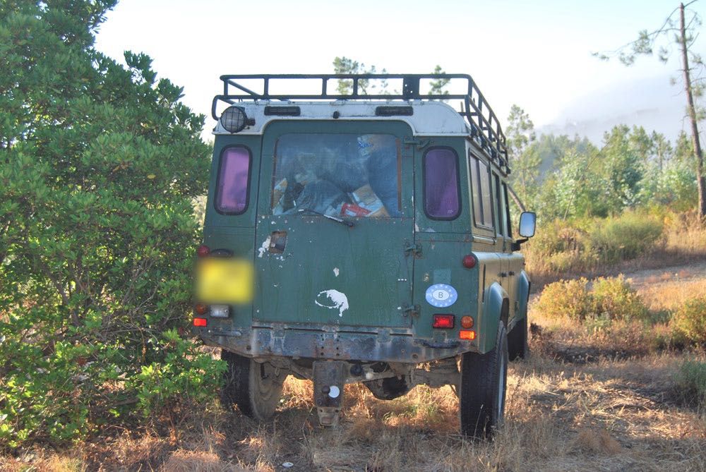 Land Rover 110 County 200 Tdi — projecto de restauro