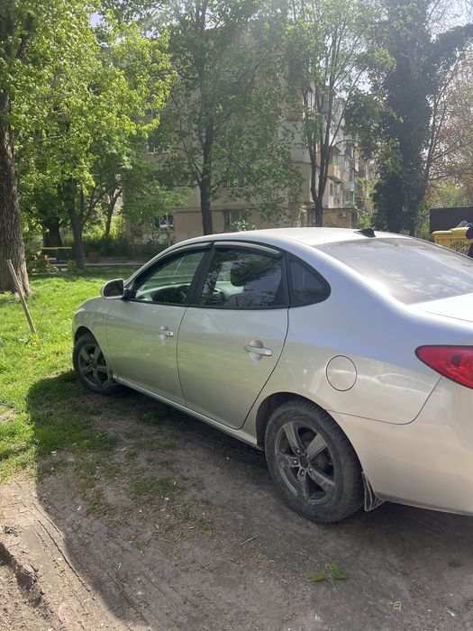Продам авто Hyundai Elantra