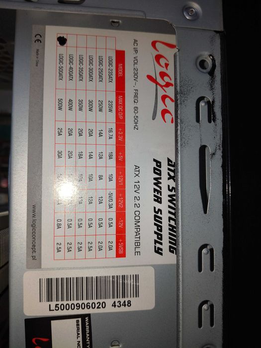 Komputer stacjonarny z 2009 r.