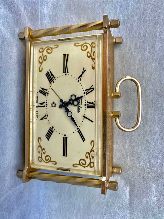 настільний годинник, будильник виробництво срср