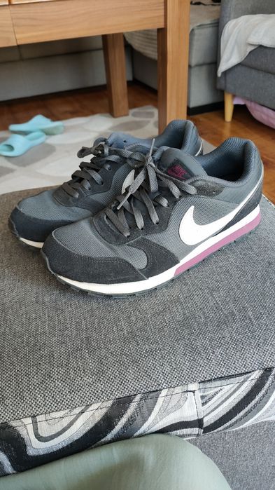 Buty Nike Runner 42,5