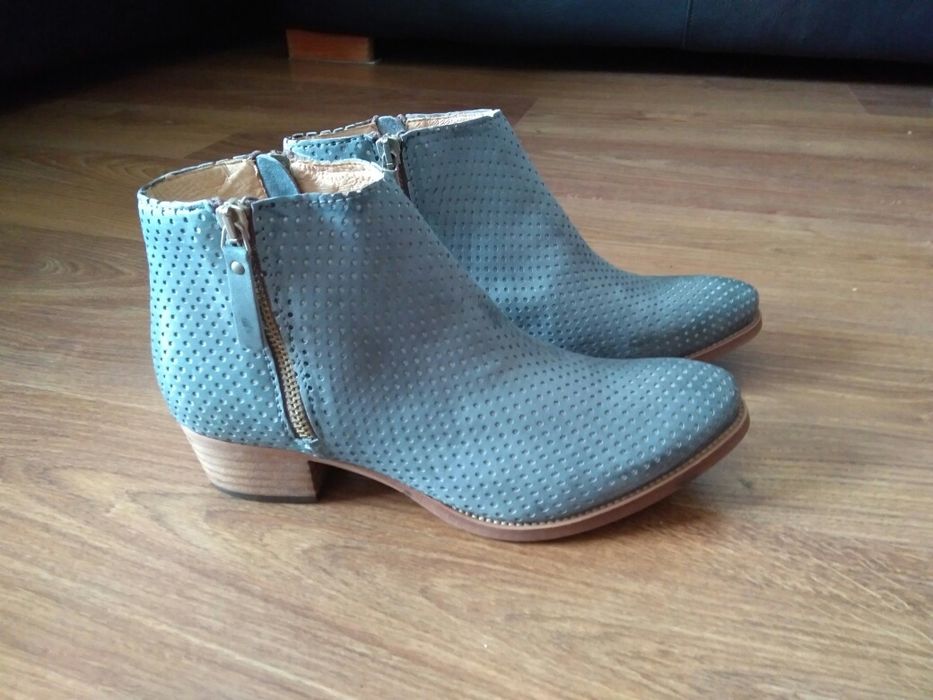 Botins de marcas conceituadas