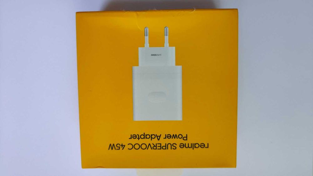 Мережевий зарядний пристрій realme SUPERVOOC 45W Power Adapter White EU з кабелем фірмовим в комплекті