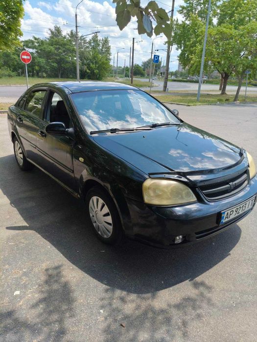 Автомобиль Шевроле