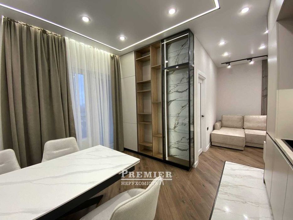 Продам 1 ком. квартиру в Приморском районе. . Євроремонт.