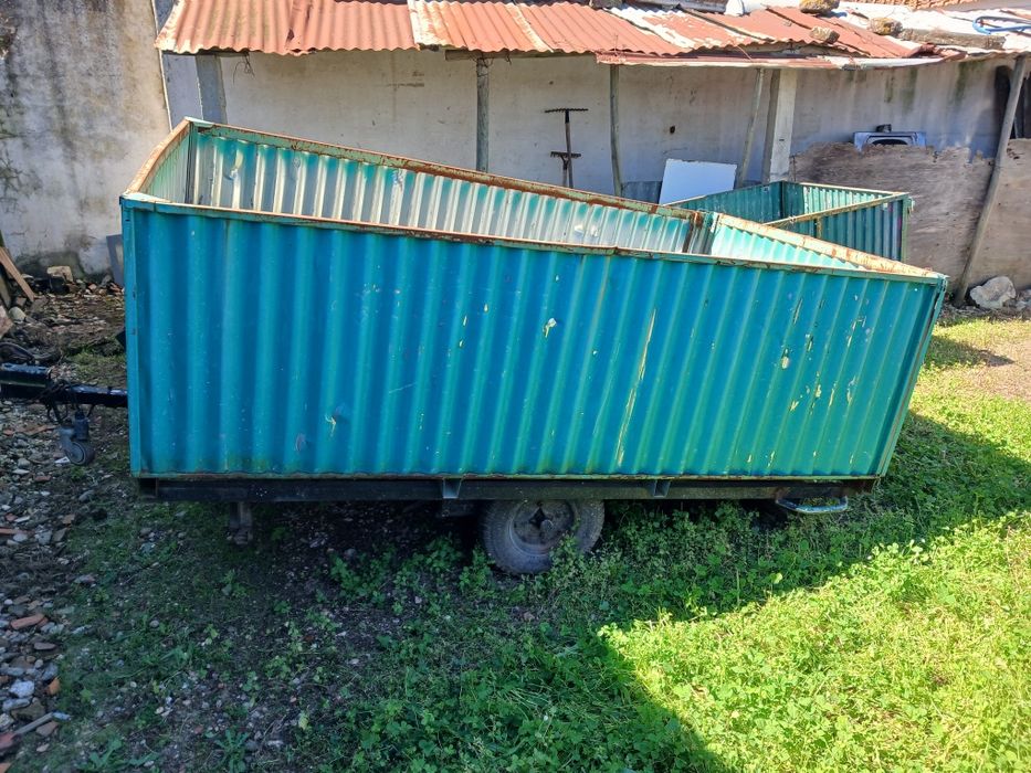 Reboque grande  para carro