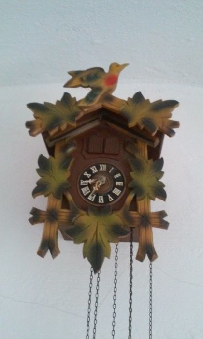 Zegar Szwarcwaldzki z podwojną kukułką