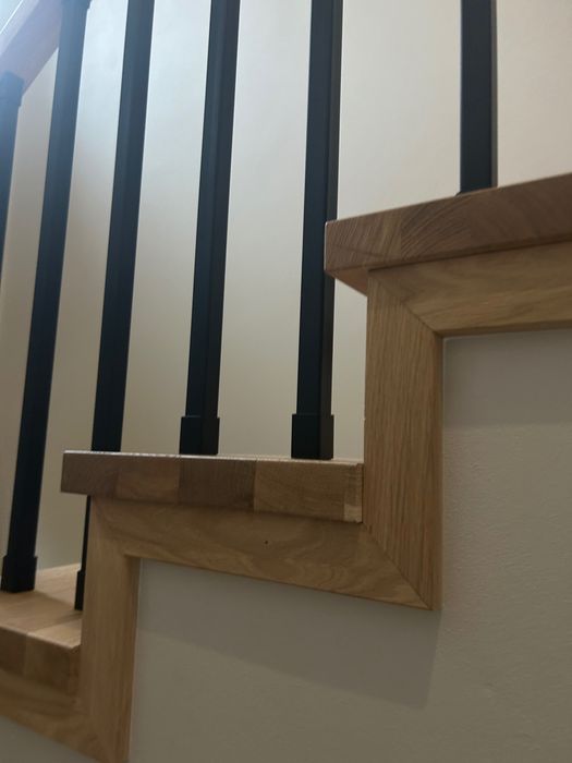Schody drewniane na wymiar – solidnie i estetycznie