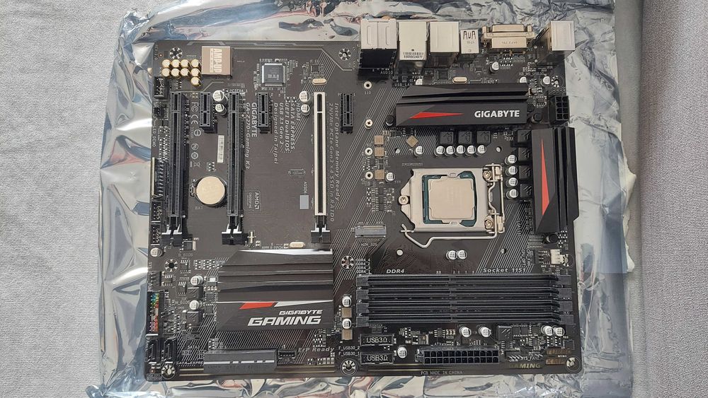 Zestaw 2: Intel i7-7700, Gigabyte Z270, 16GB DDR4, moduł TPM 2.0