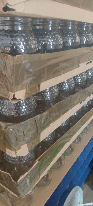 Frasco de mel 1kg, com padrão de favos de abelha