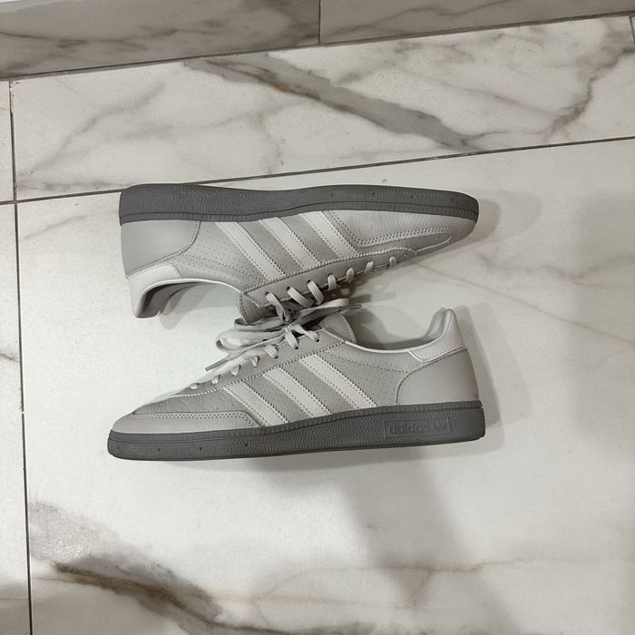 Кросівки adidas spezial grey