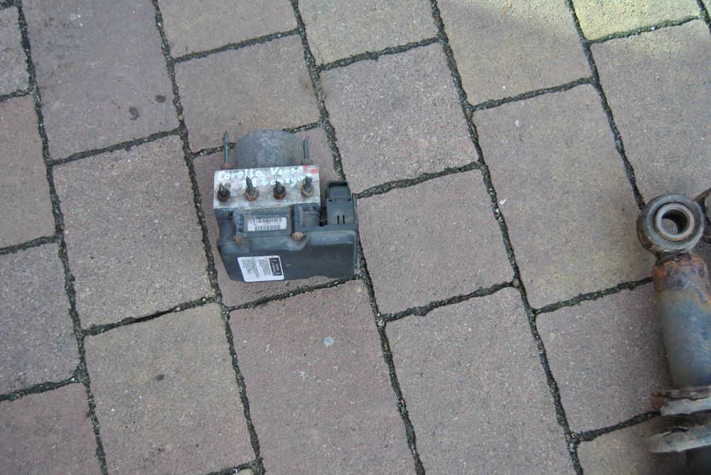 Pompa abs Toyota Corolla verso 1.8