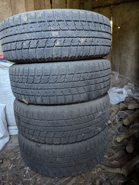 Шини зимові  Toyo 185 65 R14