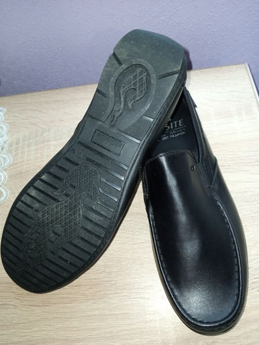Продам 40 розмір