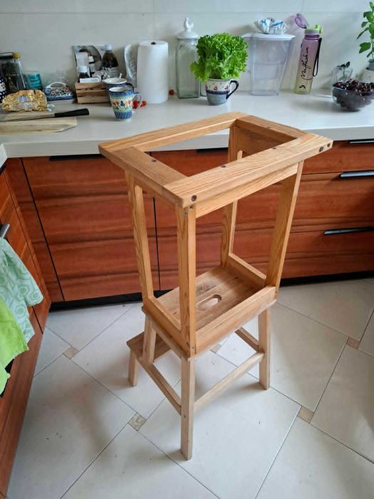 Kitchen helper handmade do małej kuchni, pomocnik kuchenny dla dziecka