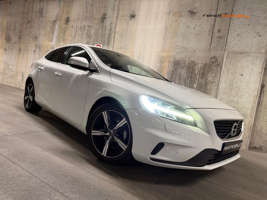 Volvo V40 2.0 D2 R-Design